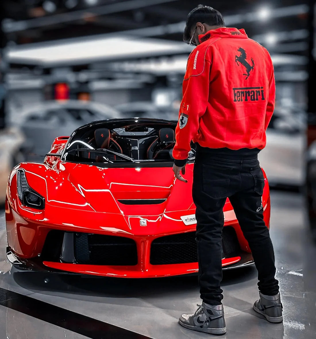 Scuderia Ferrari レッドジャケット Lサイズ Amazon.com: PUMA Scuderia Ferrari F1 Rain Jacket - Red